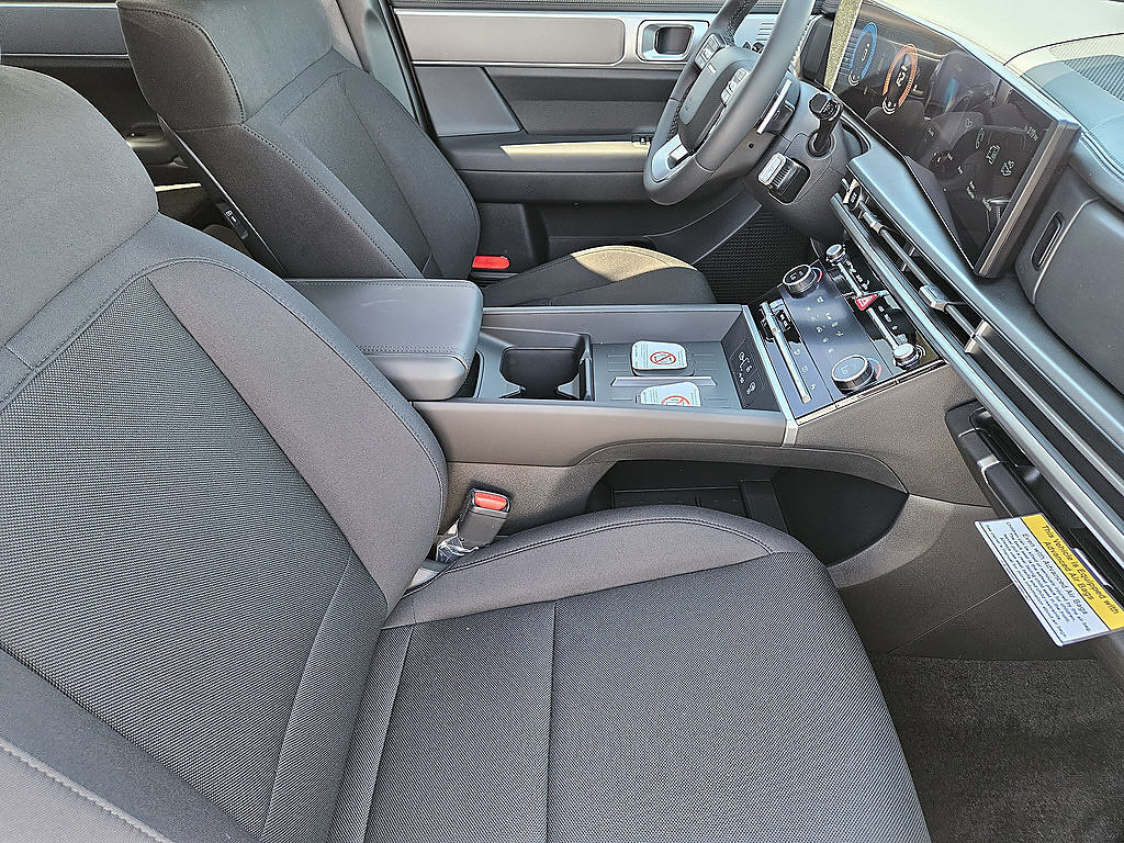 New 2026 Hyundai Santa Fe SE FWD image 15
