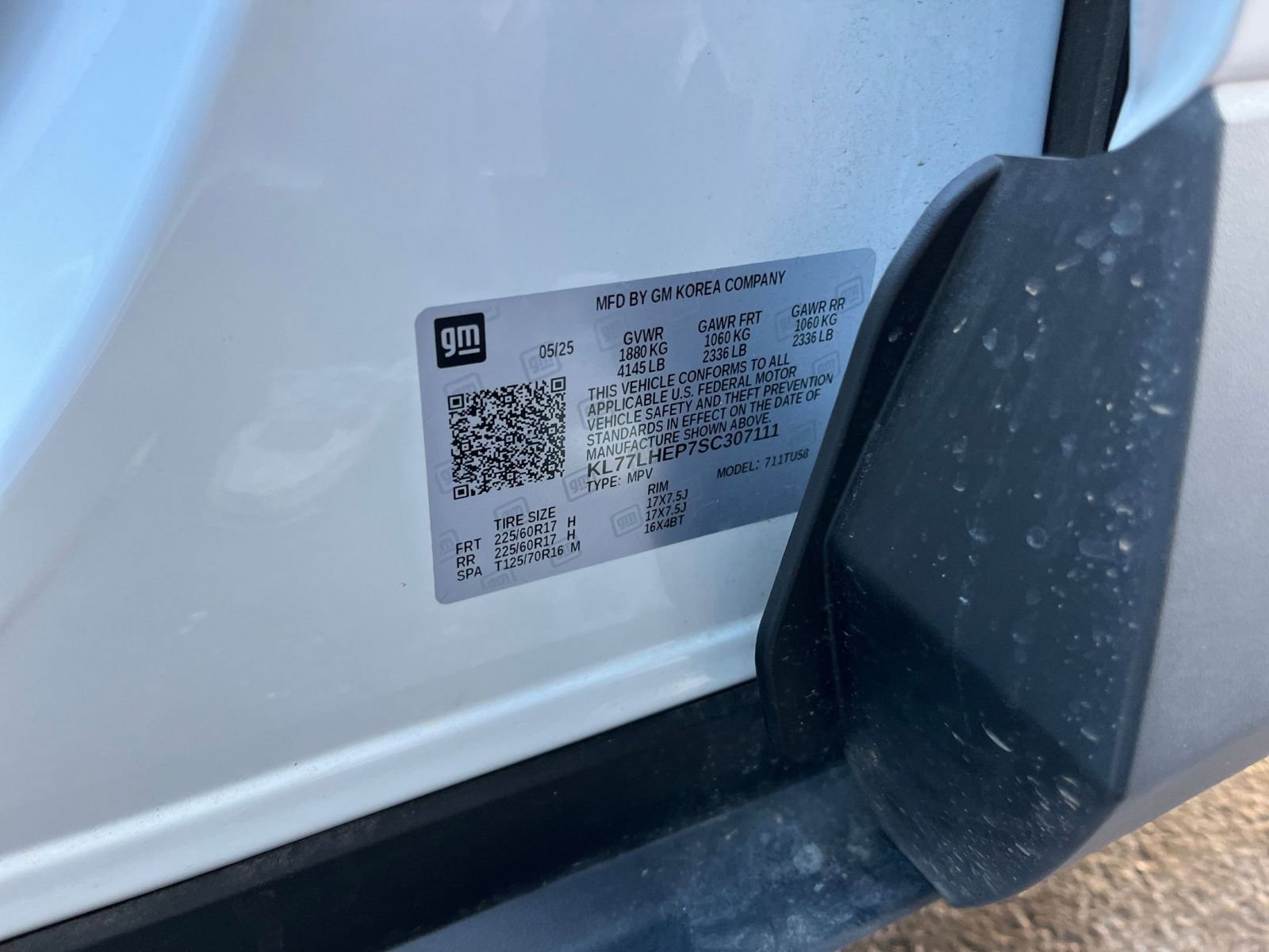 Used 2025 Chevrolet Trax LT image 28