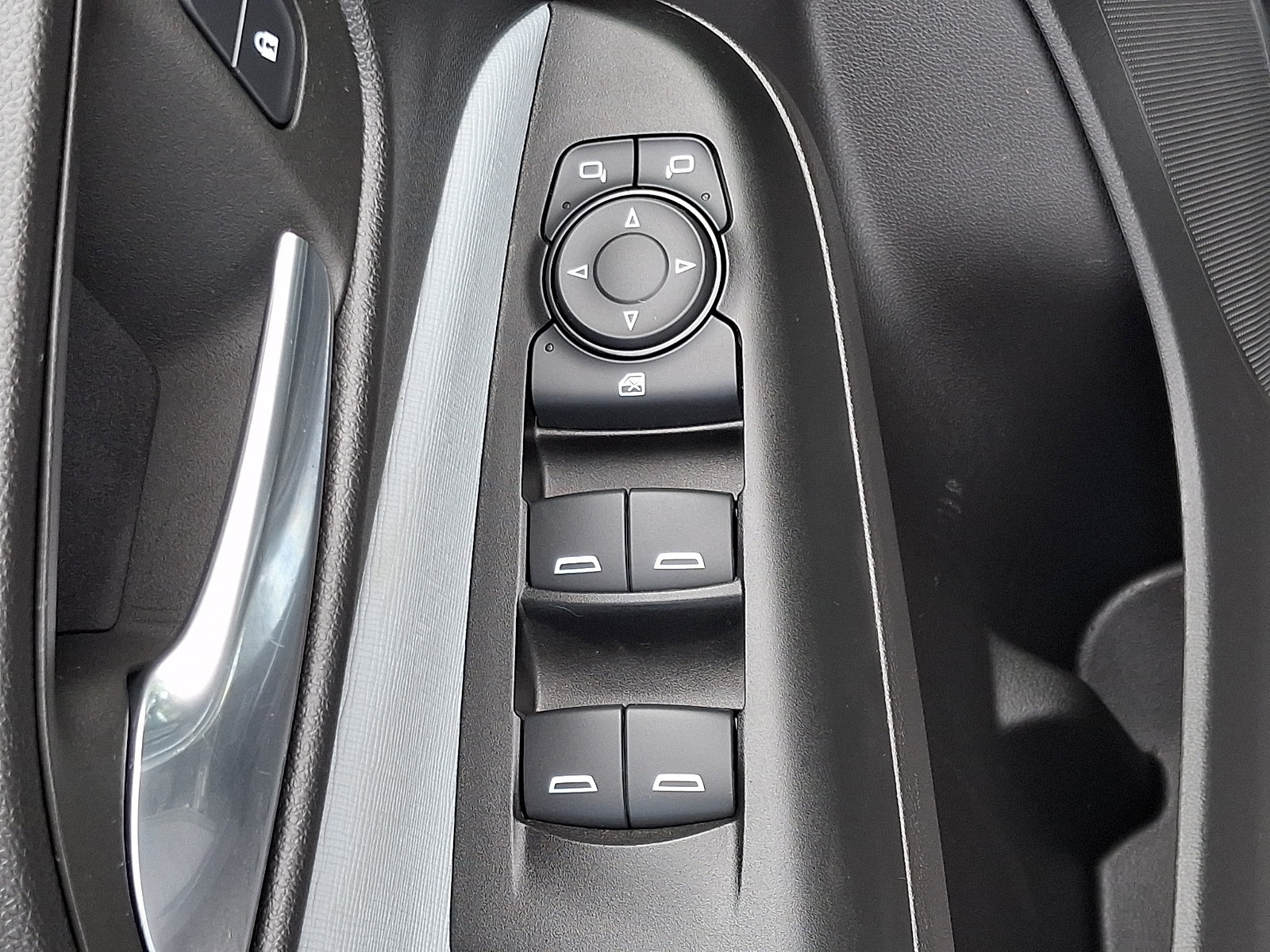 Used 2025 Buick Envista Preferred w/ Convenience I Package FWD image 25