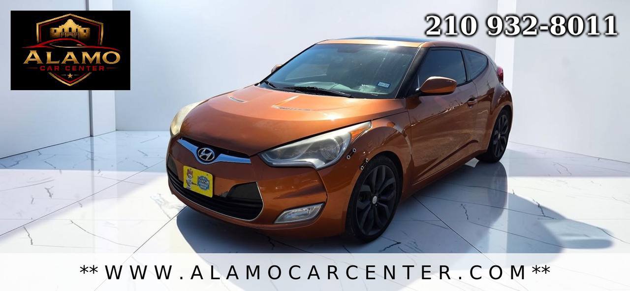 Used 2013 Hyundai Veloster w/ Style Pkg FWD image 1