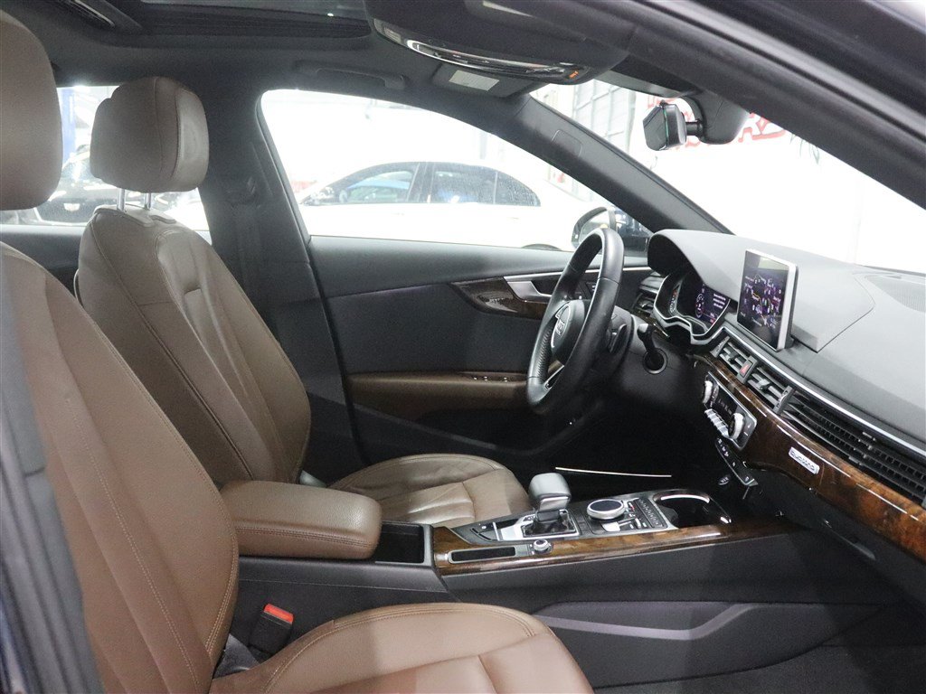 Used 2018 Audi A4 2.0T Premium Plus w/ Premium Plus Package AWD/4WD image 32