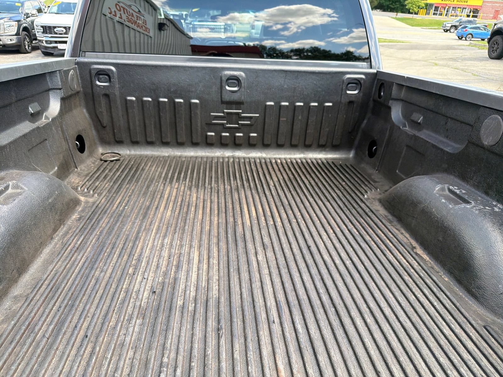 Used 2015 Chevrolet Silverado 2500 LT w/ Z71 Package, Off-Road AWD/4WD image 25