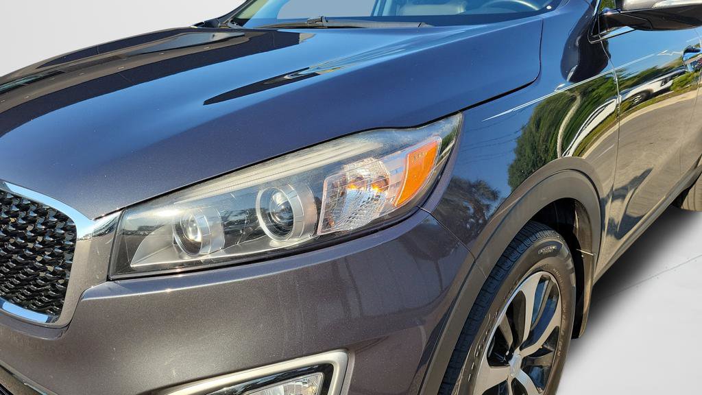 Used 2017 Kia Sorento EX w/ EX Advanced Touring Package image 9