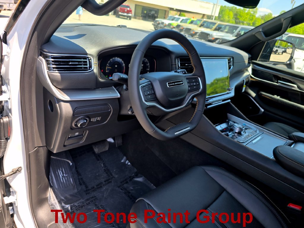 New 2026 Jeep Grand Wagoneer 4WD image 23