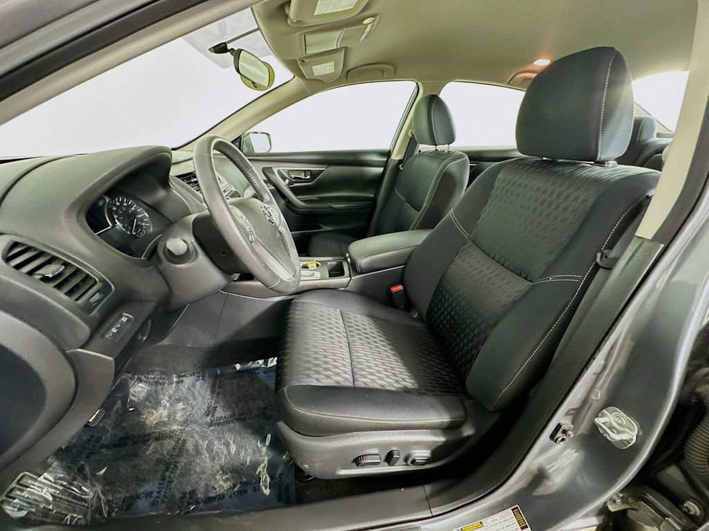 Used 2017 Nissan Altima 2.5 SV image 28
