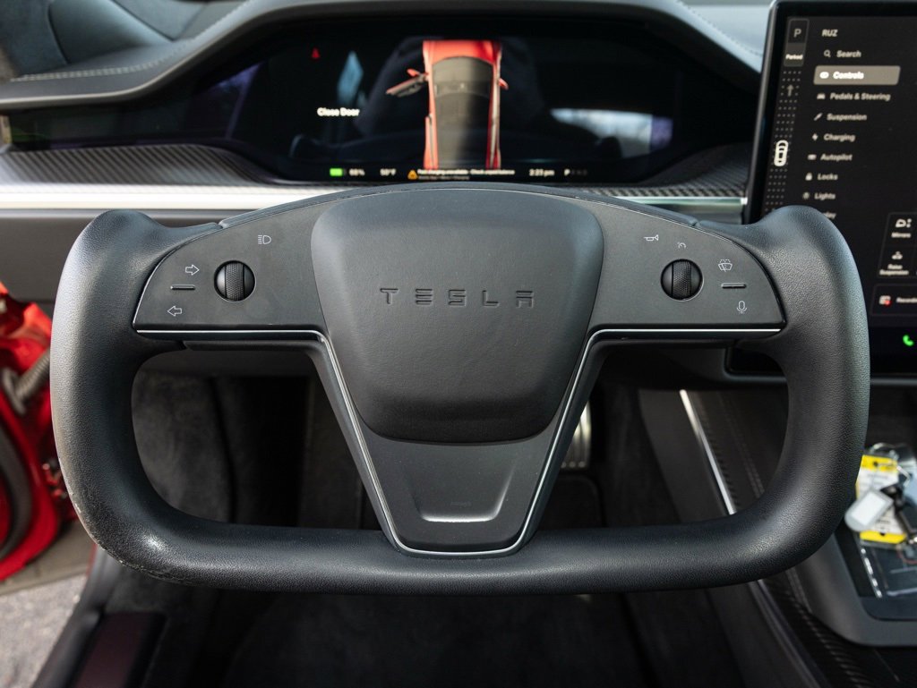 Used 2022 Tesla Model S Plaid image 27