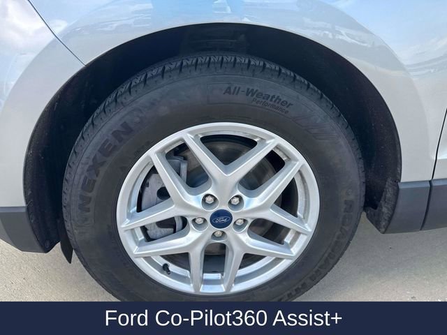 Used 2022 Ford Edge SEL w/ Convenience Package image 5