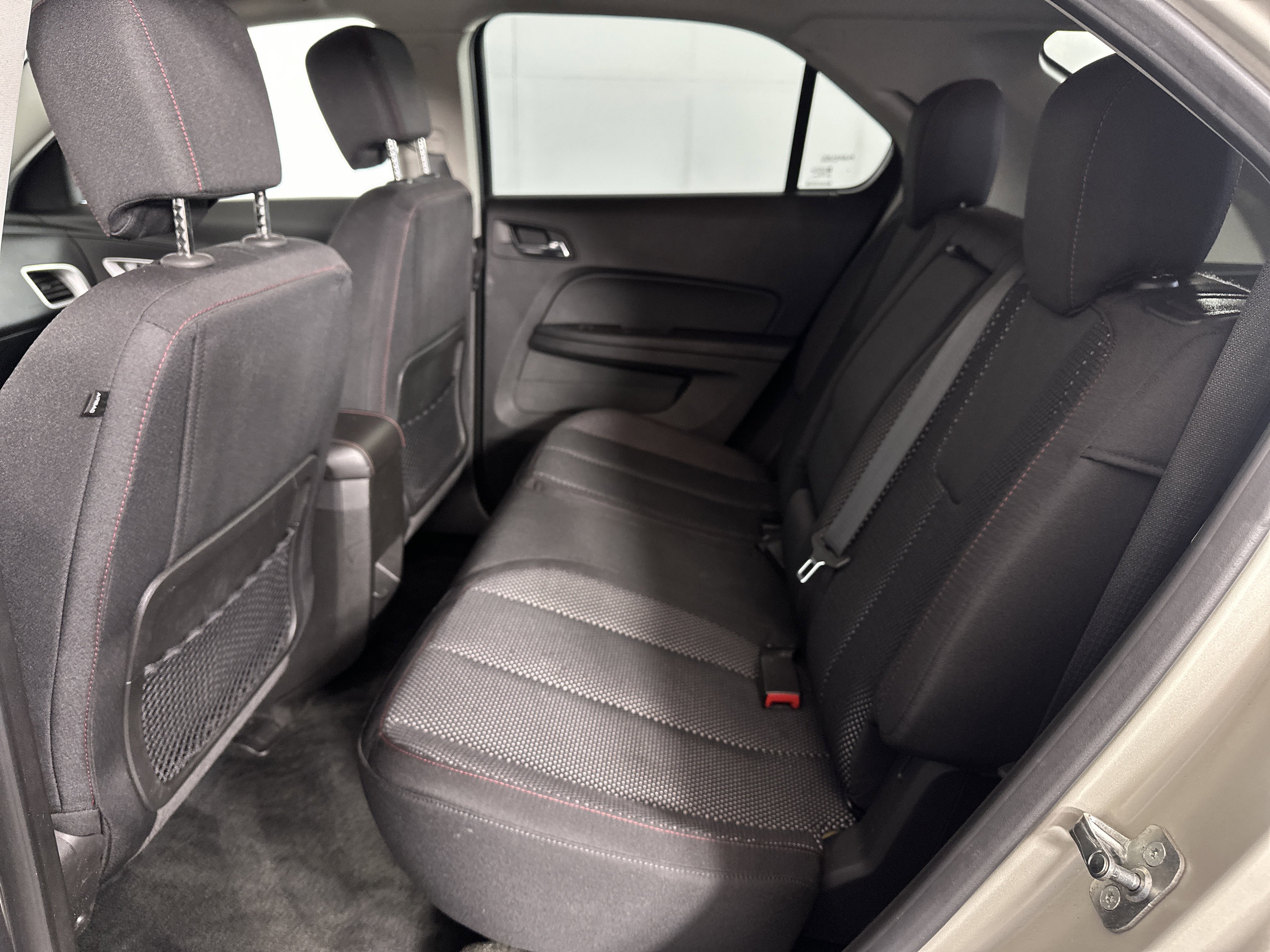 Used 2015 Chevrolet Equinox LT w/ Driver Convenience Package image 7