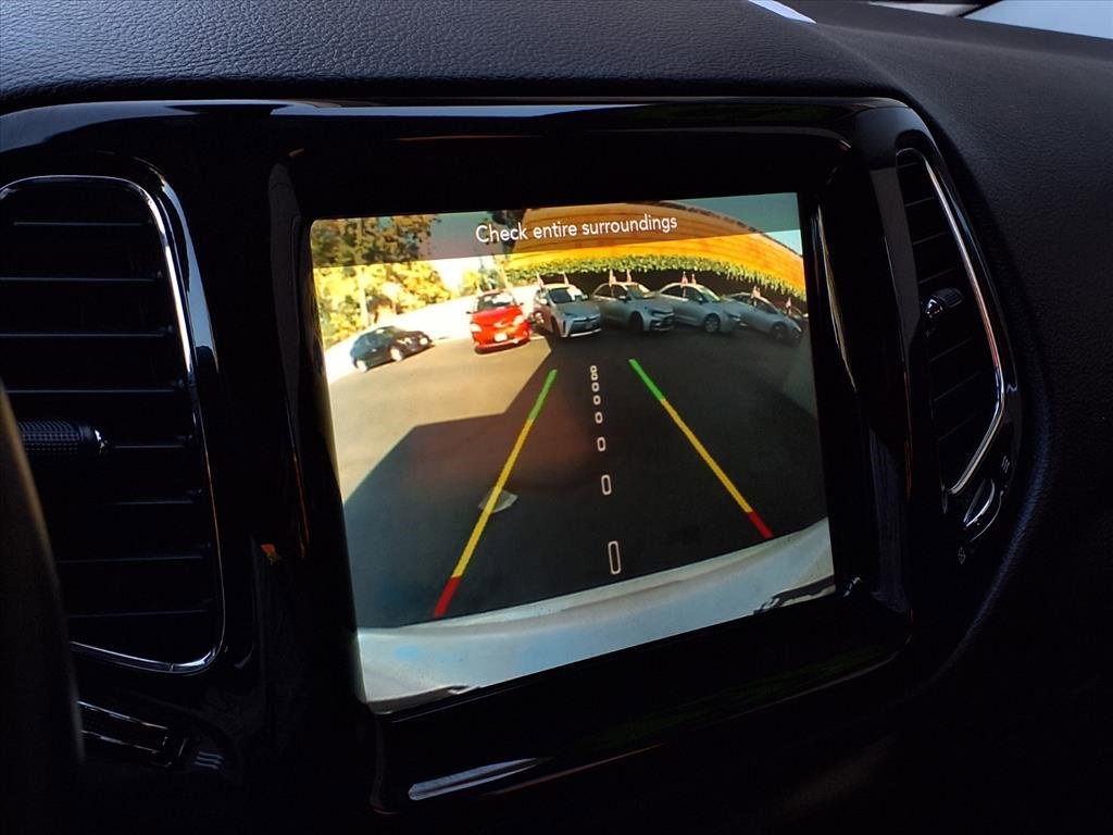 Used 2019 Jeep Compass Limited image 8