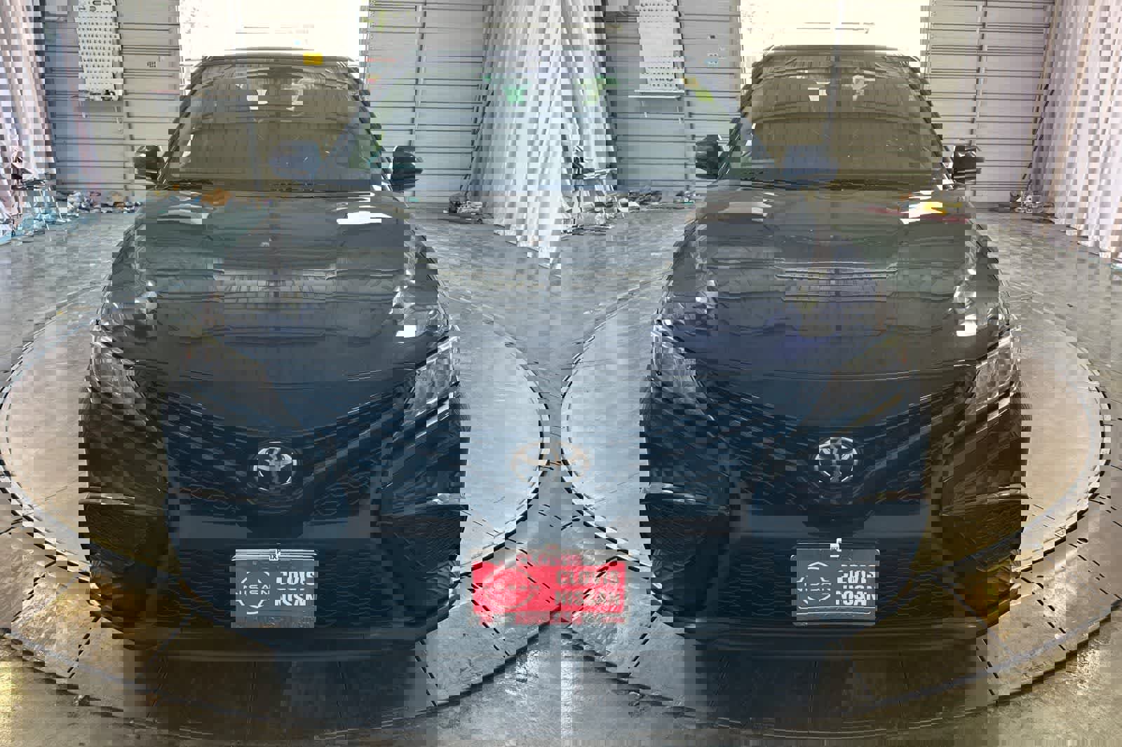 Used 2021 Toyota Camry SE image 11