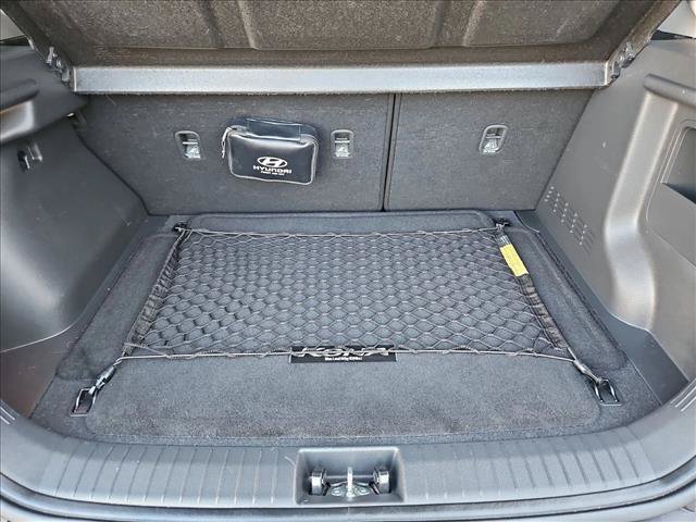 Used 2023 Hyundai Kona SEL FWD image 6