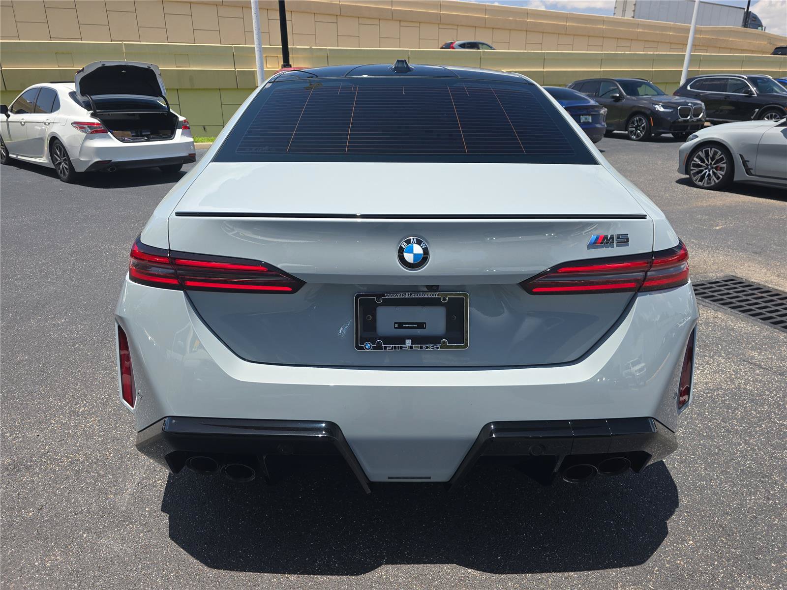 Used 2025 BMW M5 w/ Executive Package AWD/4WD image 4