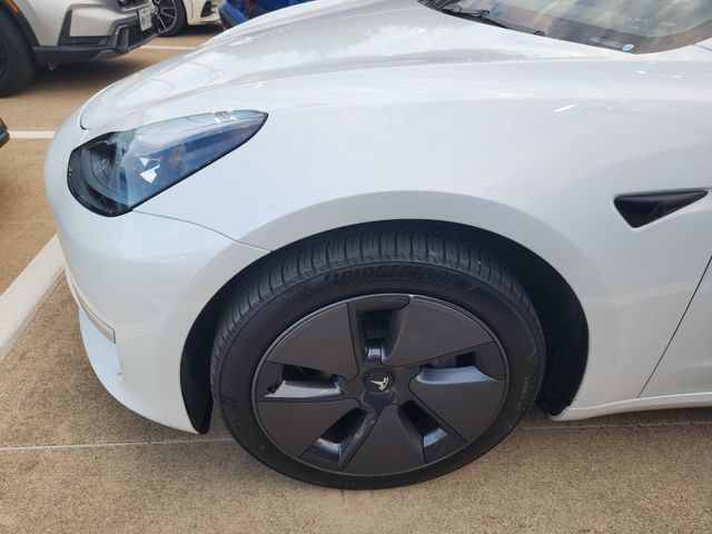 Used 2023 Tesla Model 3 Standard Range RWD image 7