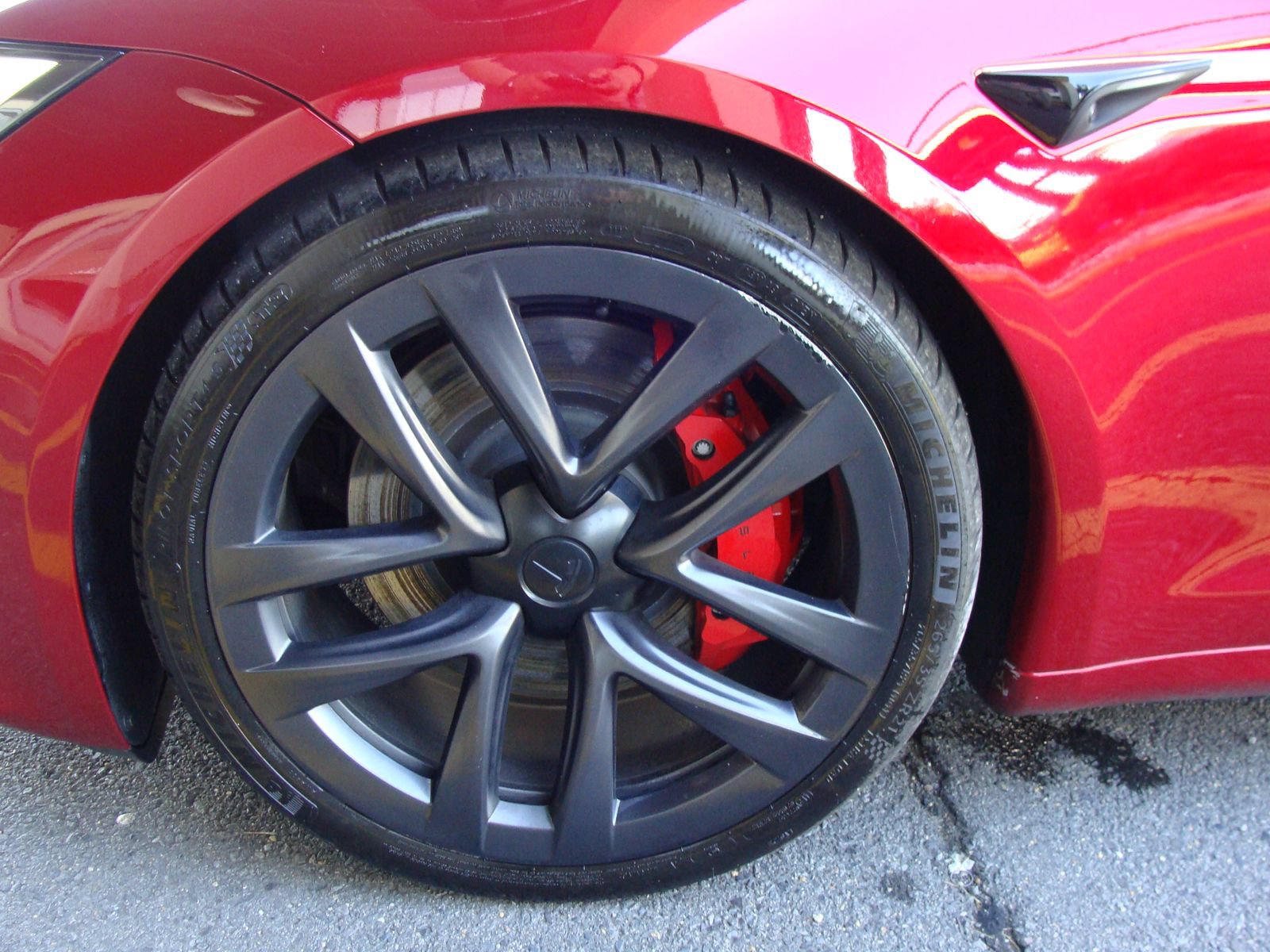 Used 2023 Tesla Model S Plaid AWD/4WD image 10