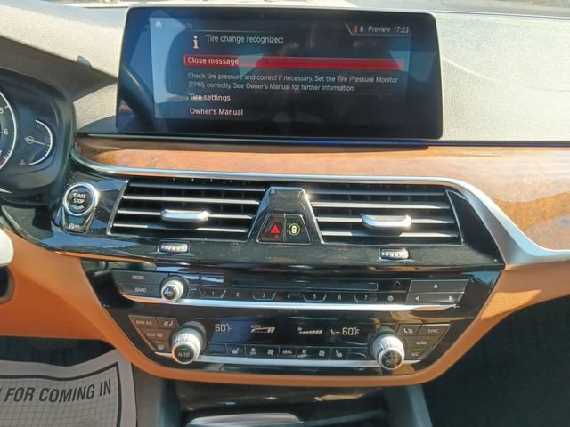 Used 2019 BMW 540i w/ Convenience Package RWD image 8