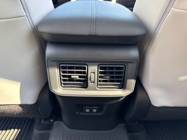 Used 2021 Toyota RAV4 XLE Premium AWD/4WD image 21