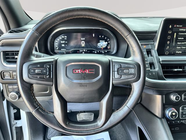 Used 2023 GMC Yukon AT4 w/ Technology Package AWD/4WD image 18
