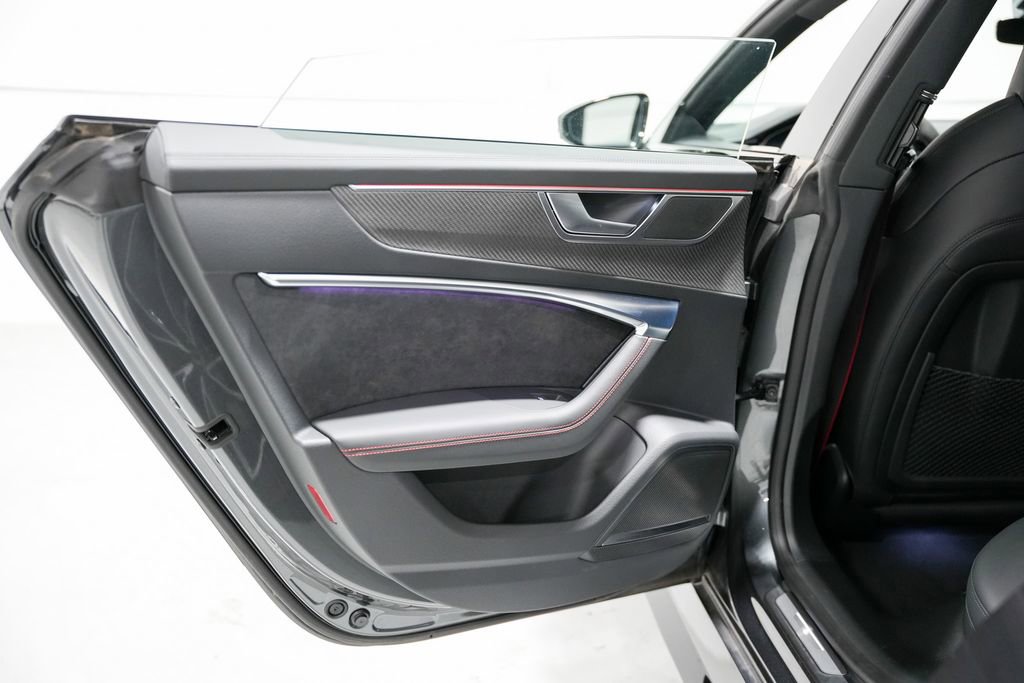 Used 2023 Audi RS 7 Sportback w/ Black Optic Package image 40
