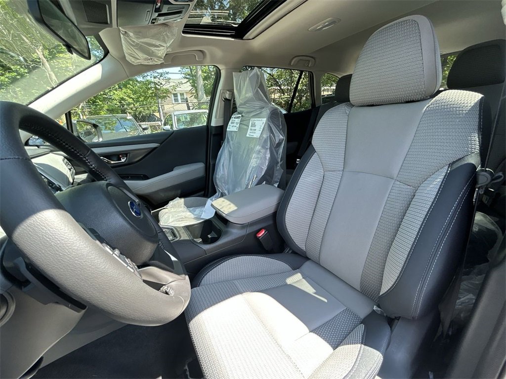 Certified 2025 Subaru Outback Premium image 11