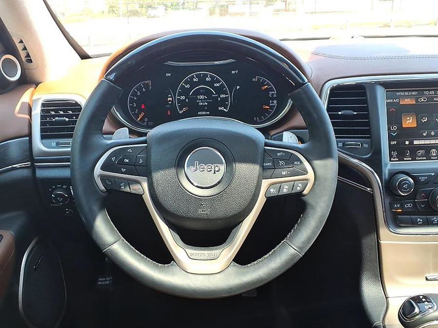 Used 2015 Jeep Grand Cherokee Summit w/ Platinum Series Group AWD/4WD image 23