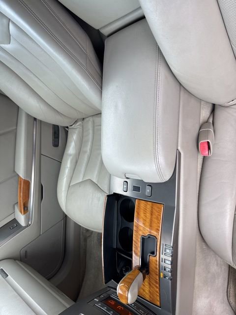 Used 2004 Cadillac XLR image 17