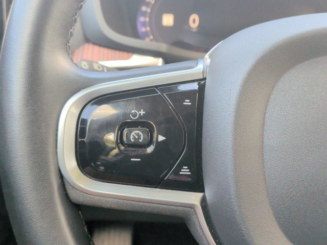Used 2023 Volvo S60 B5 Plus w/ Climate Package FWD image 17