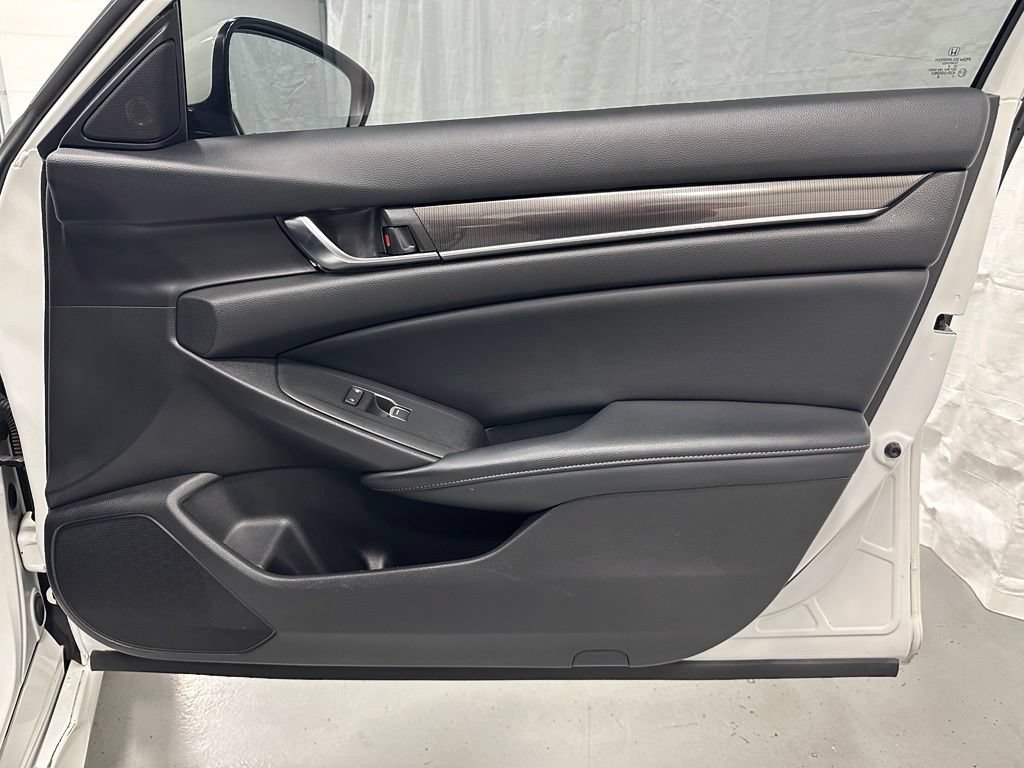 Used 2018 Honda Accord Sport image 51