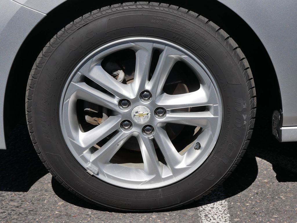 Used 2017 Chevrolet Cruze LT w/ Convenience Package image 14