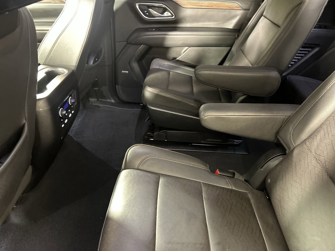 Used 2023 Chevrolet Tahoe High Country image 23