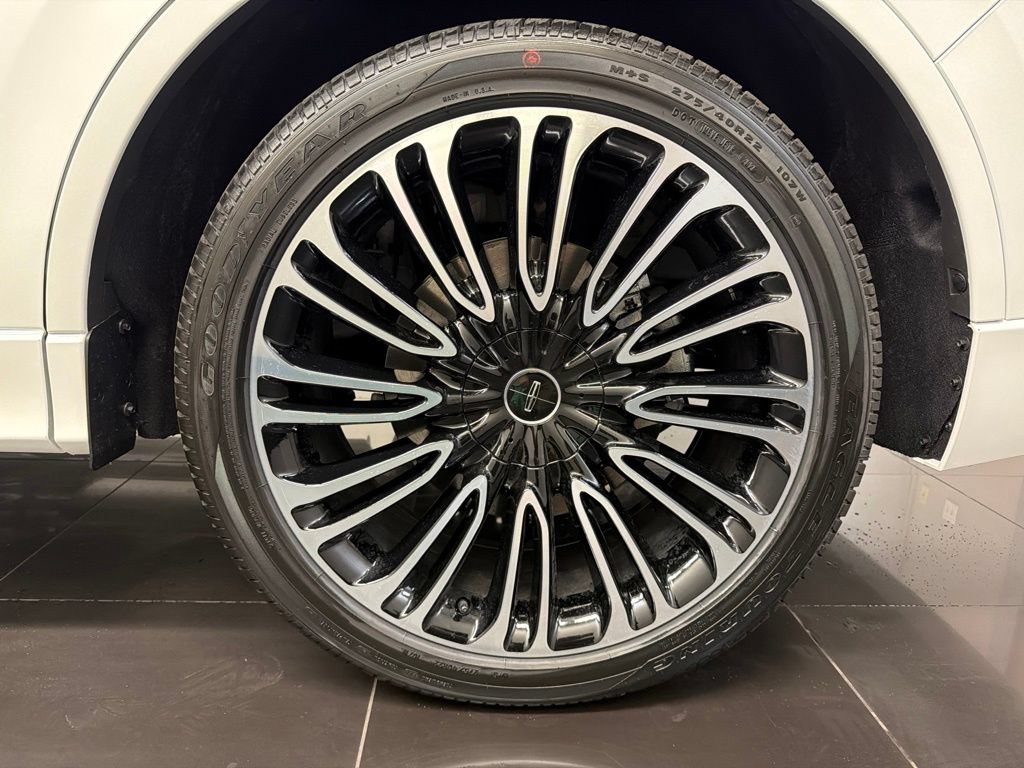 New 2026 Lincoln Aviator Black Label w/ Dynamic Handling Package AWD/4WD image 7