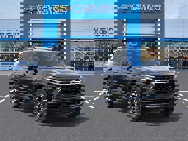 New 2026 Chevrolet Trax LT w/ Driver Confidence Package image 7