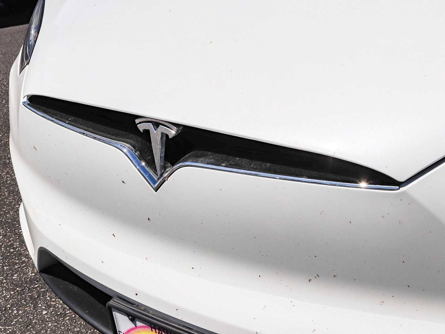 Used 2018 Tesla Model X 75D AWD/4WD image 8