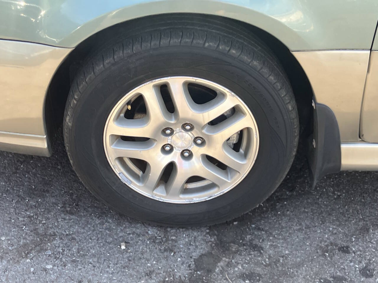 Used 2003 Subaru Outback Wagon AWD/4WD image 12