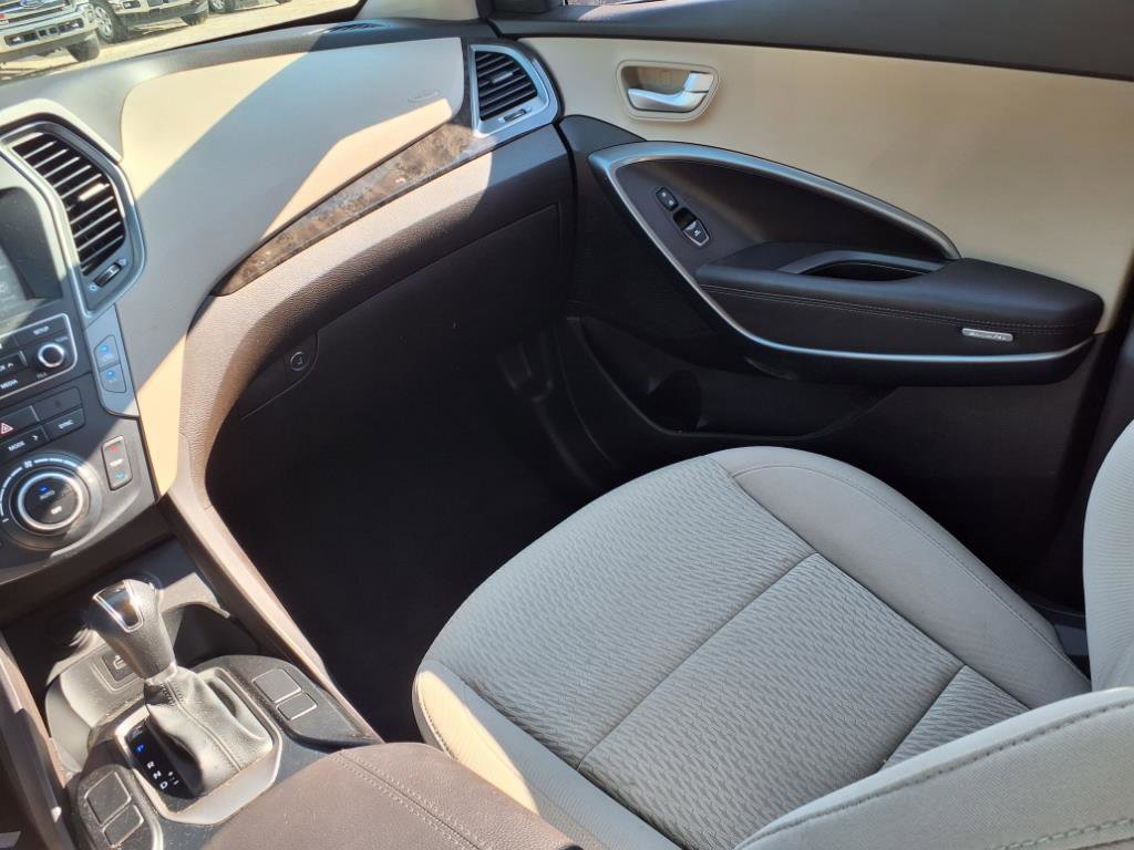 Used 2017 Hyundai Santa Fe Sport image 47