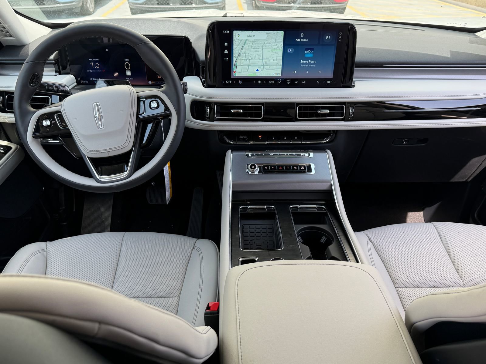 New 2026 Lincoln Aviator AWD image 23