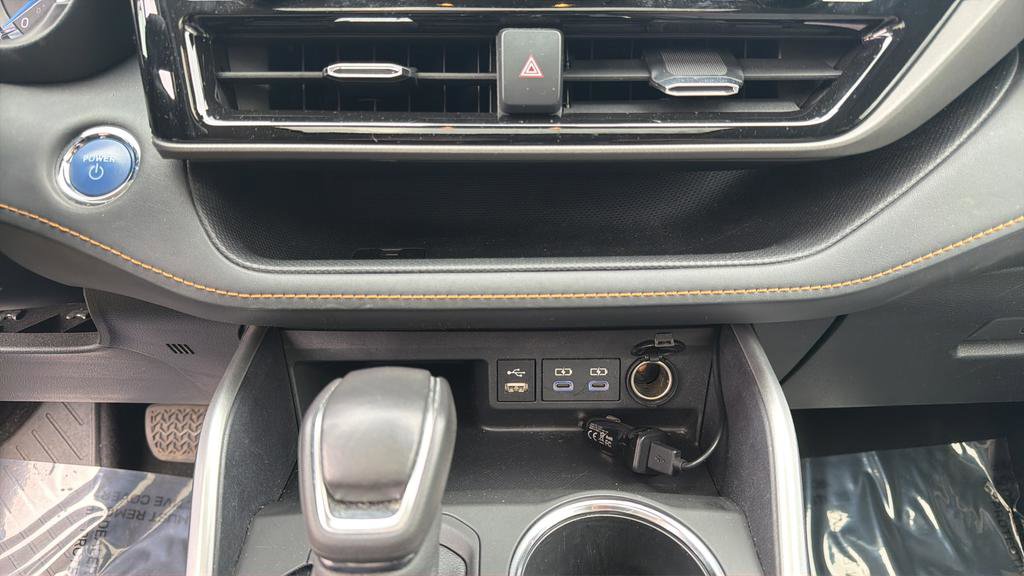 Used 2022 Toyota Highlander Bronze Edition image 29