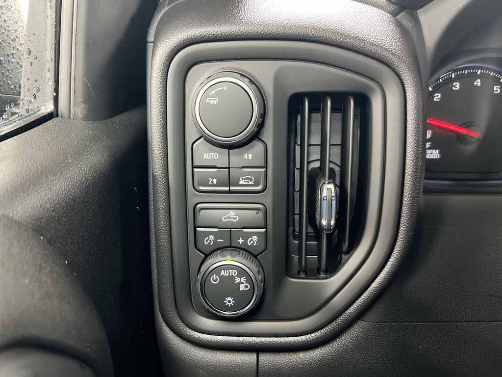 New 2026 Chevrolet Silverado 1500 W/T w/ Trailering Package AWD/4WD image 17