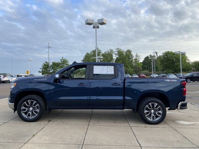 Used 2023 Chevrolet Silverado 1500 LT image 11