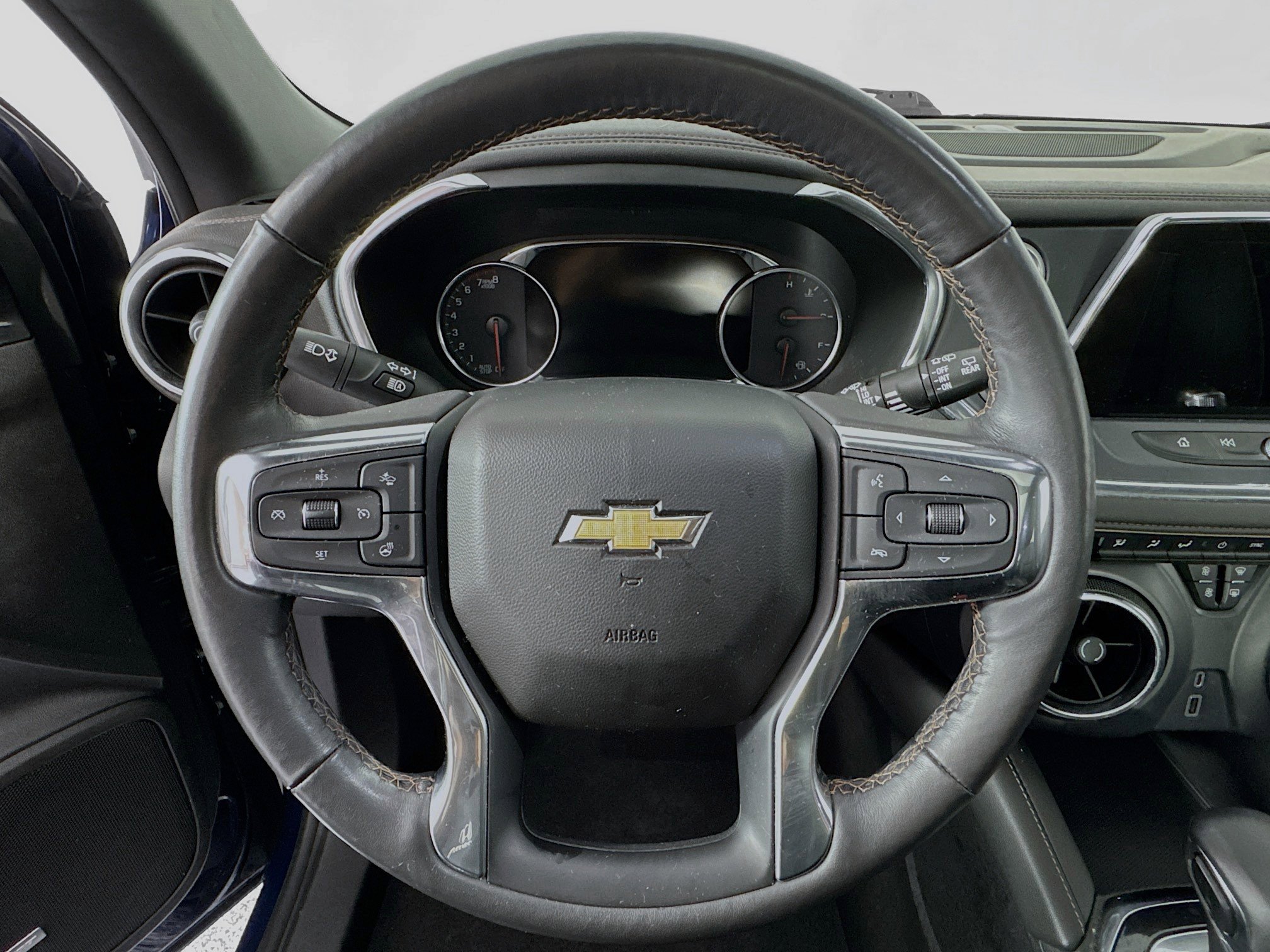 Used 2022 Chevrolet Blazer Premier w/ Enhanced Convenience Package image 11