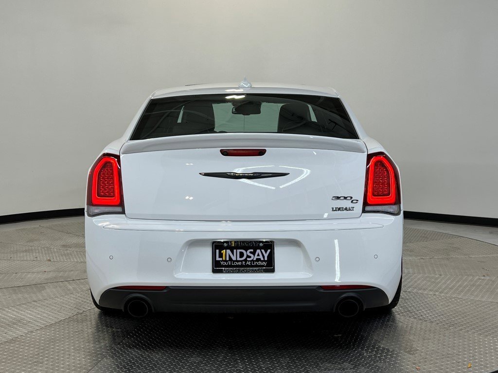 Certified 2023 Chrysler 300 C image 7