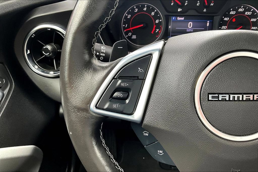 Used 2022 Chevrolet Camaro LT w/ Technology Package RWD image 10