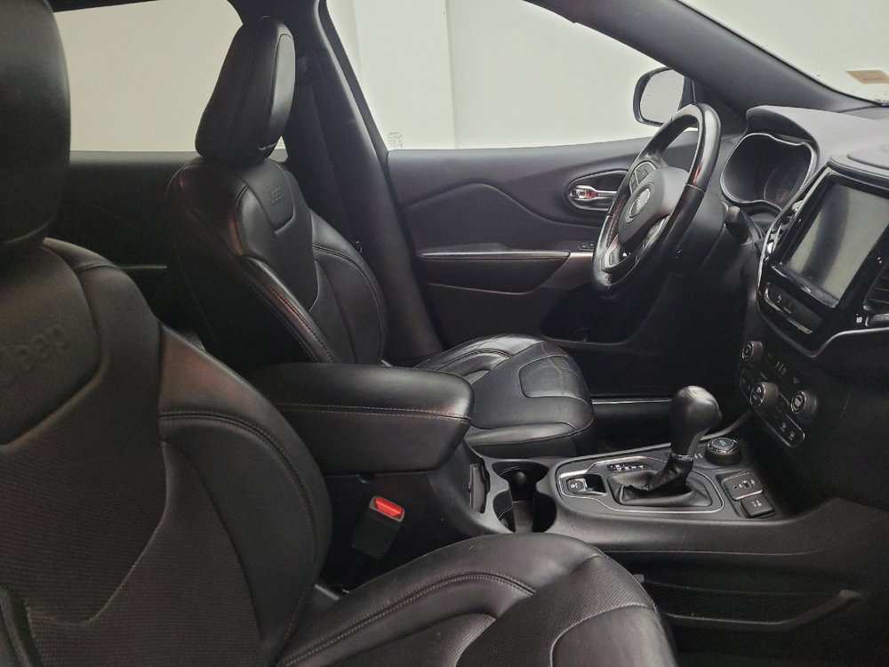 Used 2019 Jeep Cherokee High Altitude image 21