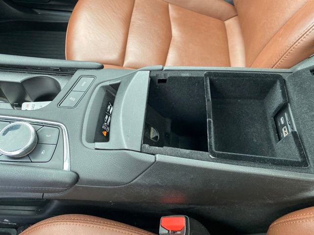 Certified 2023 Cadillac XT5 Premium Luxury w/ LPO, Floor Liner Package image 14