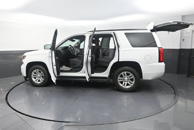 Used 2017 Chevrolet Tahoe LS w/ Max Trailering Package AWD/4WD image 32