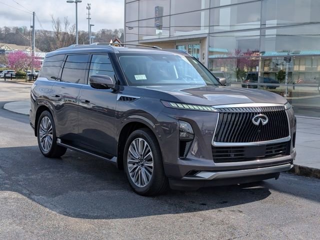 Used 2025 INFINITI QX80 Luxe w/ Exterior Package image 10