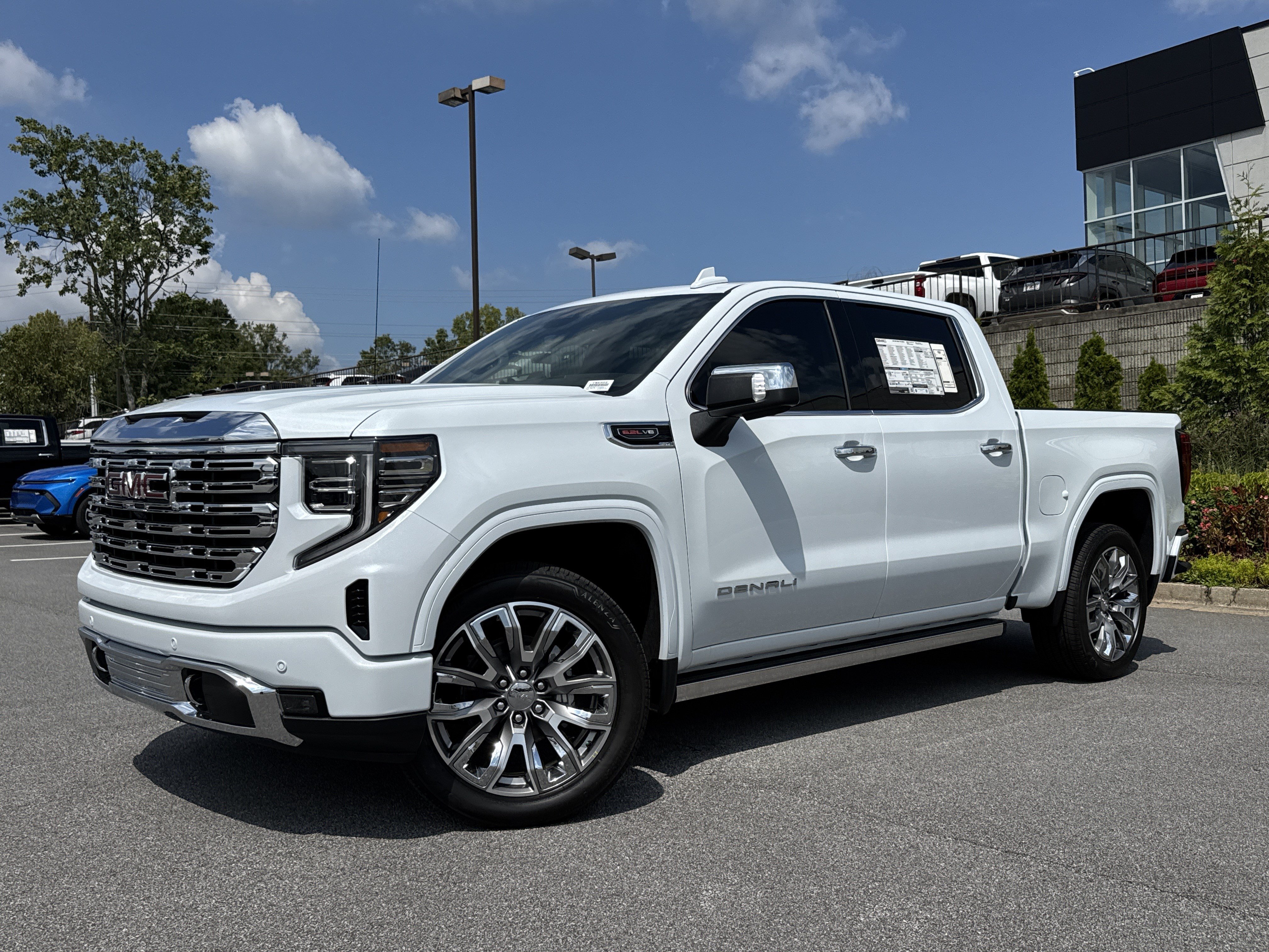 New 2026 GMC Sierra 1500 Denali w/ Denali Reserve Package AWD/4WD image 7