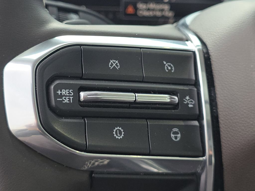 Used 2024 GMC Acadia Denali w/ Super Cruise Package image 30