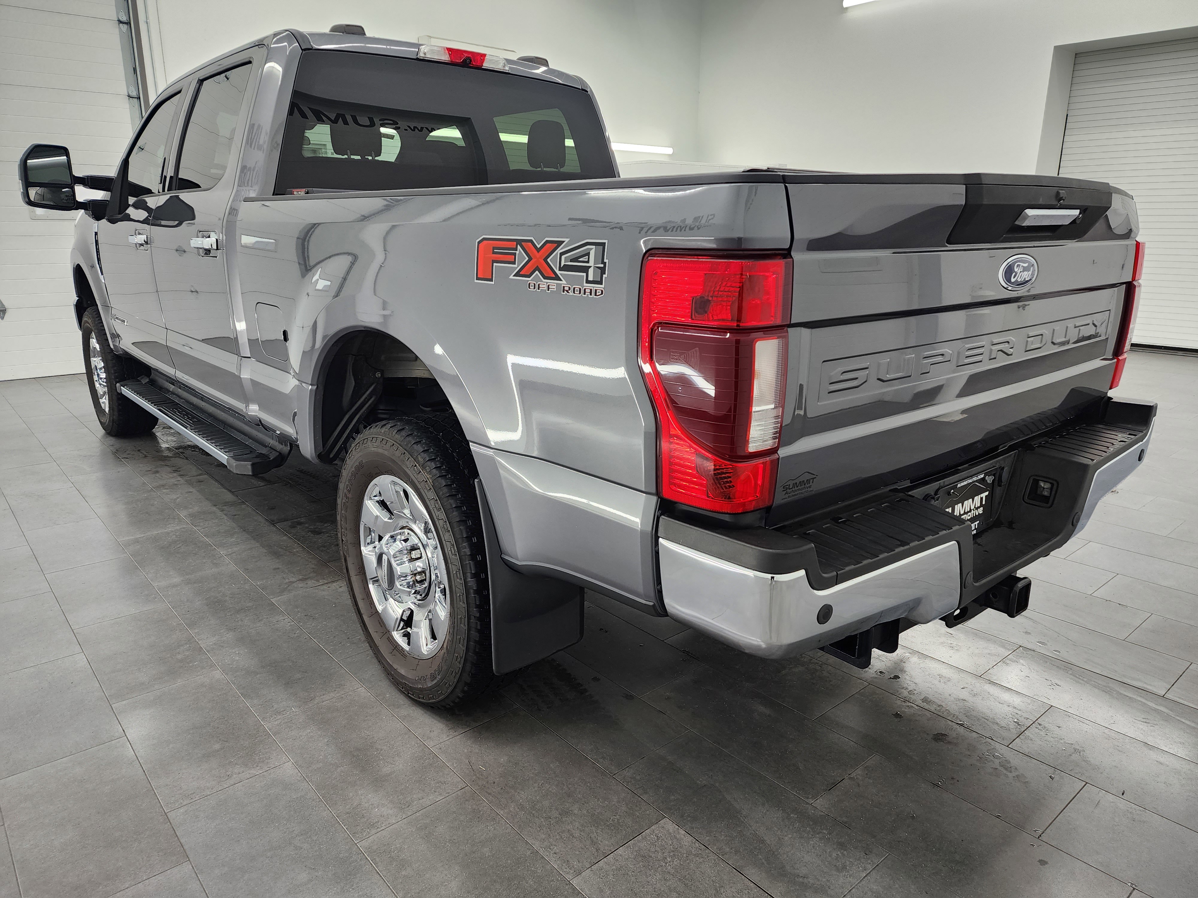 Used 2021 Ford F250 XLT w/ XLT Premium Package AWD/4WD image 6