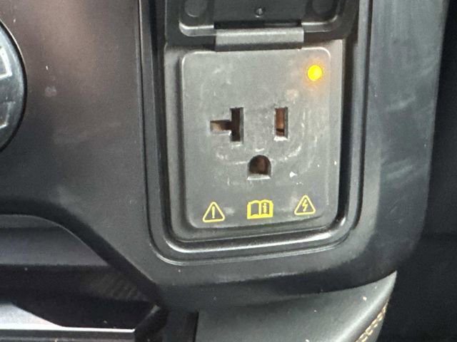 Used 2024 Ford F250 Platinum w/ FX4 Off-Road Package image 23