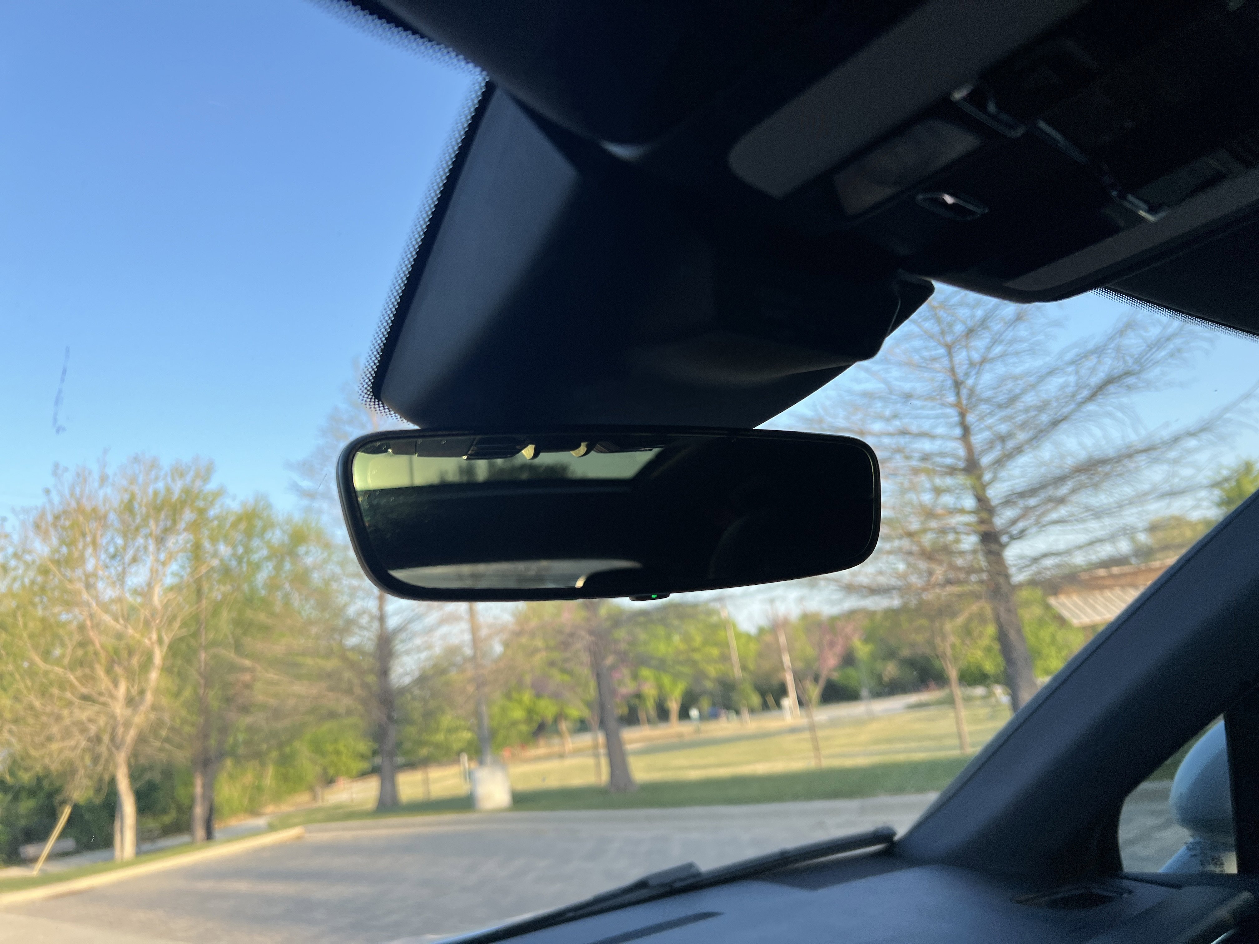 Used 2024 Porsche Macan image 25